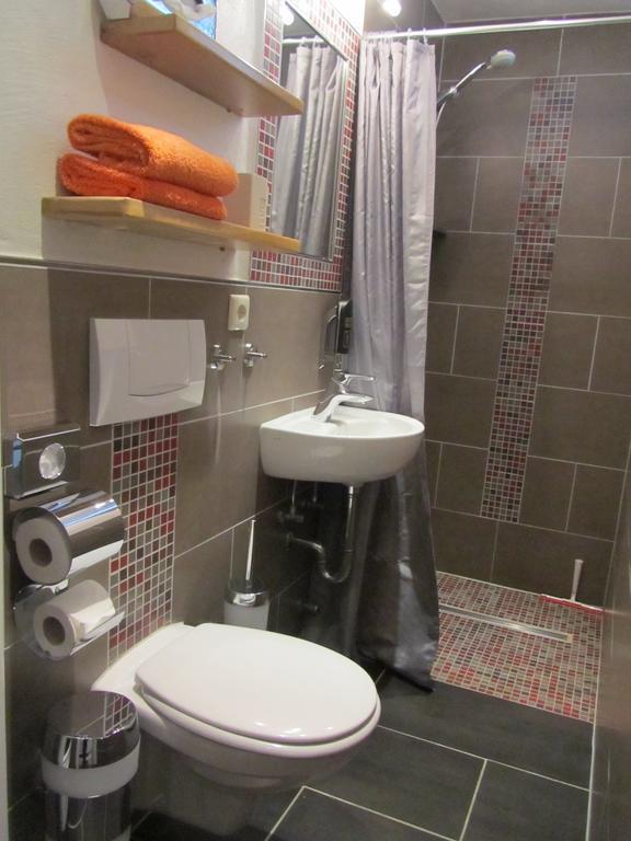 Moselland Hotel Im Enderttal Zum Onkel Willi Cochem Pokój zdjęcie