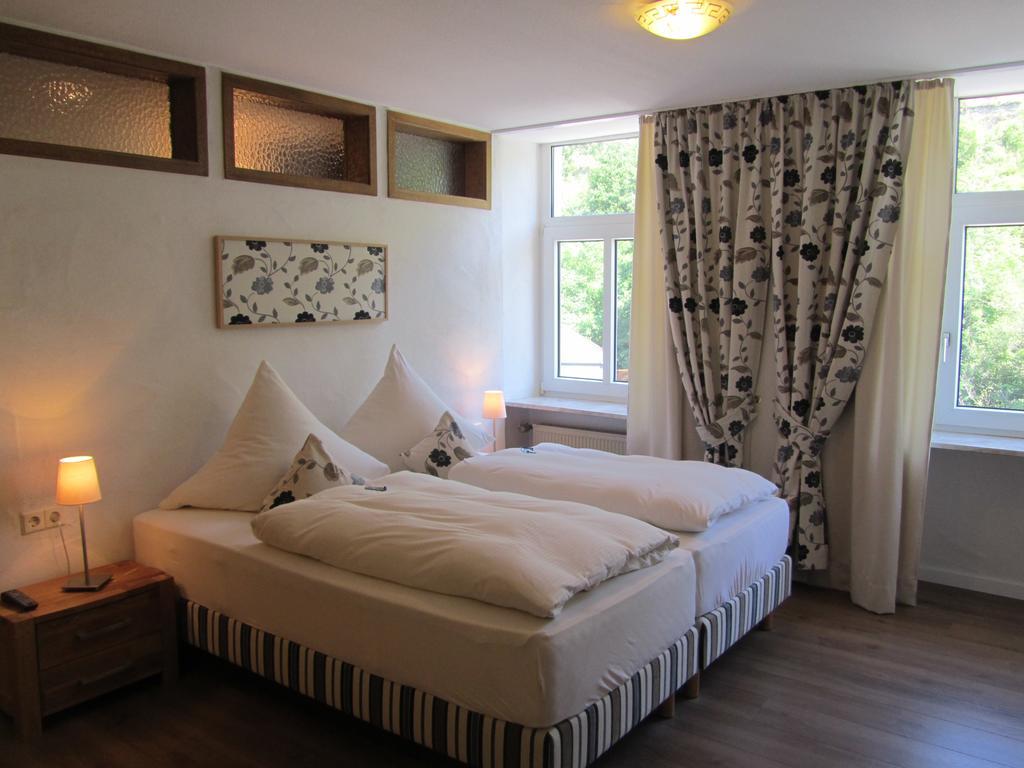 Moselland Hotel Im Enderttal Zum Onkel Willi Cochem Pokój zdjęcie
