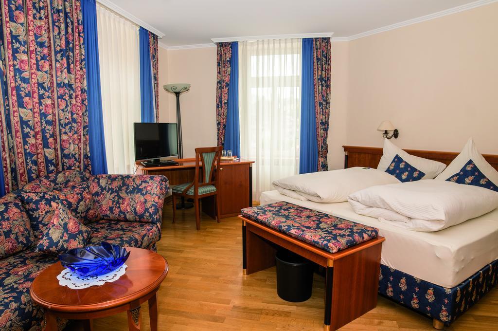 Moselland Hotel Im Enderttal Zum Onkel Willi Cochem Pokój zdjęcie