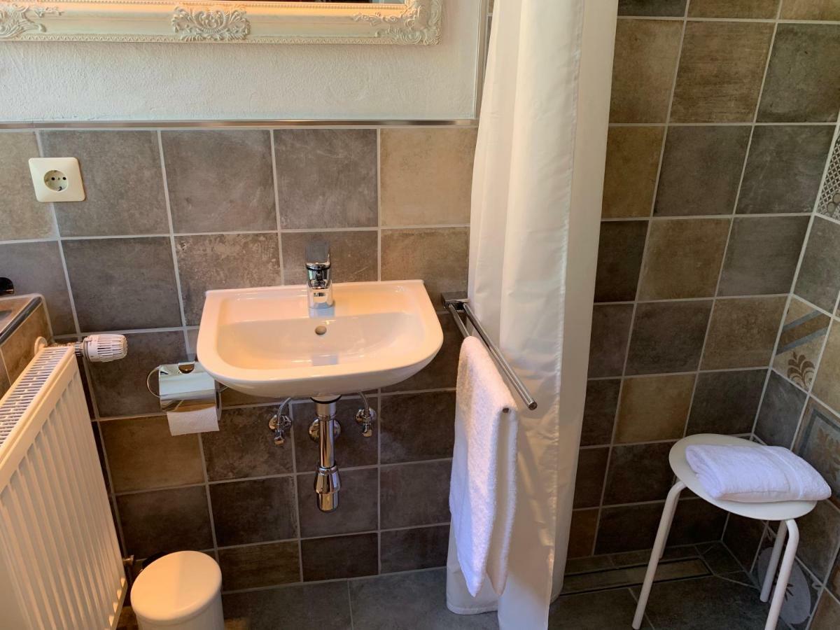 Moselland Hotel Im Enderttal Zum Onkel Willi Cochem Zewnętrze zdjęcie